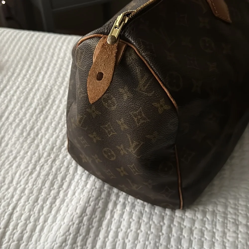 Louis Vuitton speedy 40 COA included - Picture 2 of 16